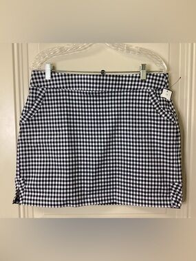 NWT crown & ivy Black and White Gingham Skort SZ 12
